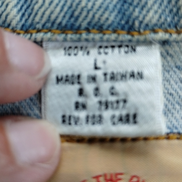 VINTAGE HARD ROCK CAFE' LONDON JACKET - Picture 7 of 9